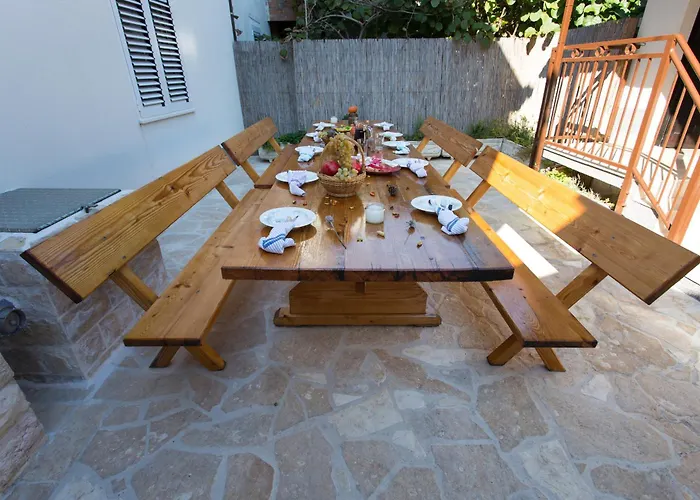 Beachfront Mami בית נופש Poljica (Trogir)